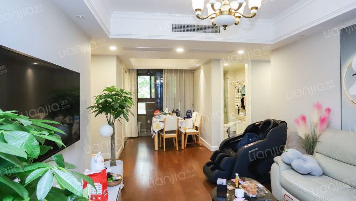 盛世宝邸(二期)二手房实景图