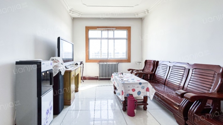 聚盛里二手房实景图