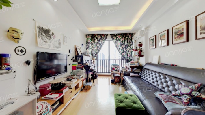 四季丽晶二手房实景图