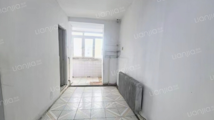 邮政楼二手房实景图