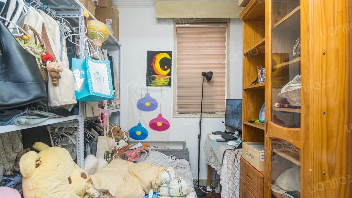 凌高小区二手房实景图