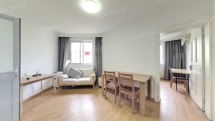 三佳花苑二手房实景图