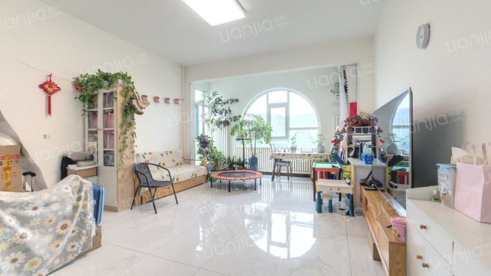 澜花语岸二手房实景图