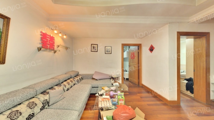 金虹苑小区二手房实景图