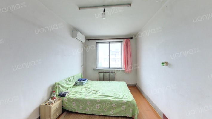 勒石小区二手房实景图