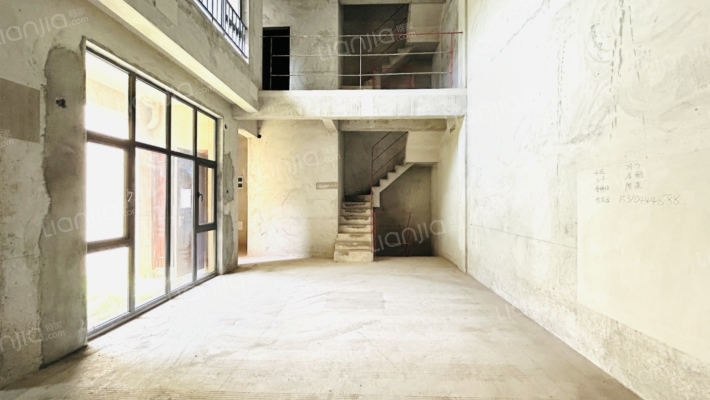 麓宸二期二手房实景图