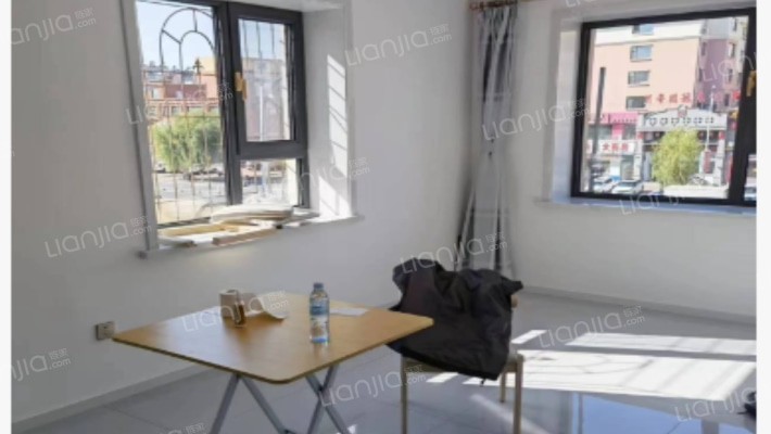 跃进小区二手房实景图