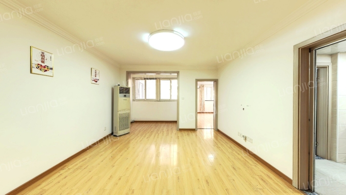 东航明珠公寓二手房实景图