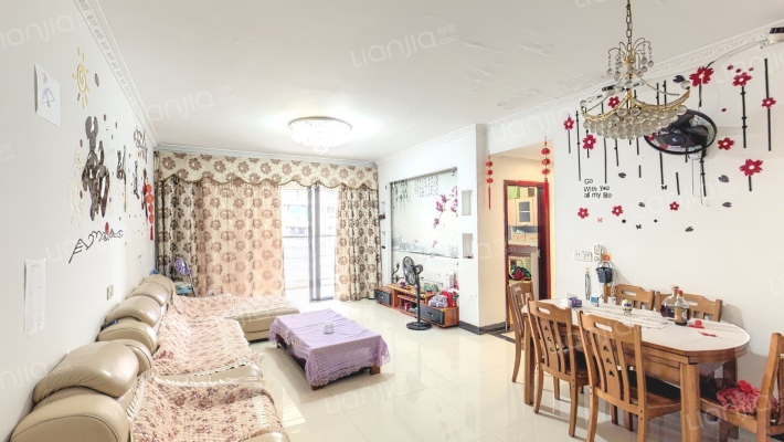 君悦豪庭三期二手房实景图