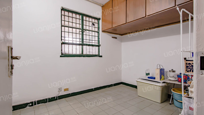 虬江路1110号二手房实景图