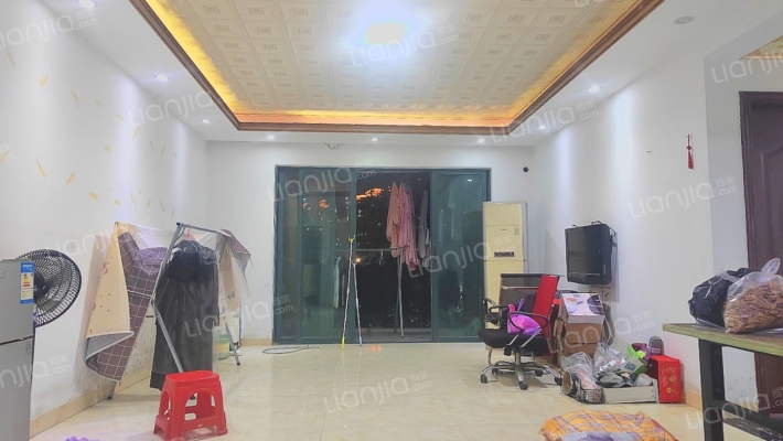 南峰时代广场二手房实景图