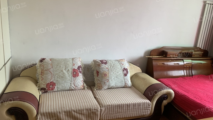 肈工南街二手房实景图