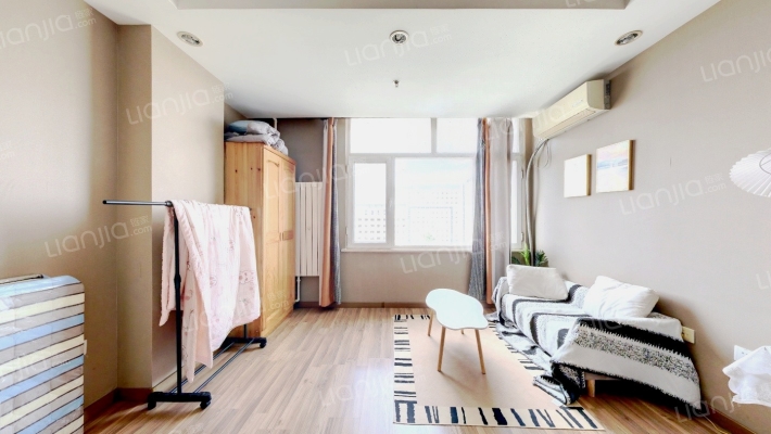 财智国际中心二手房实景图