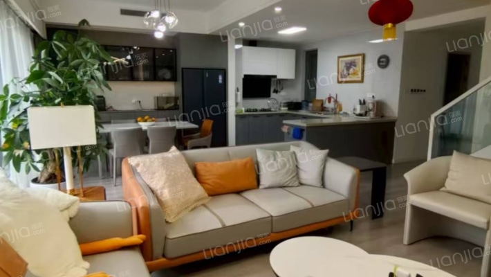 天琅二手房实景图