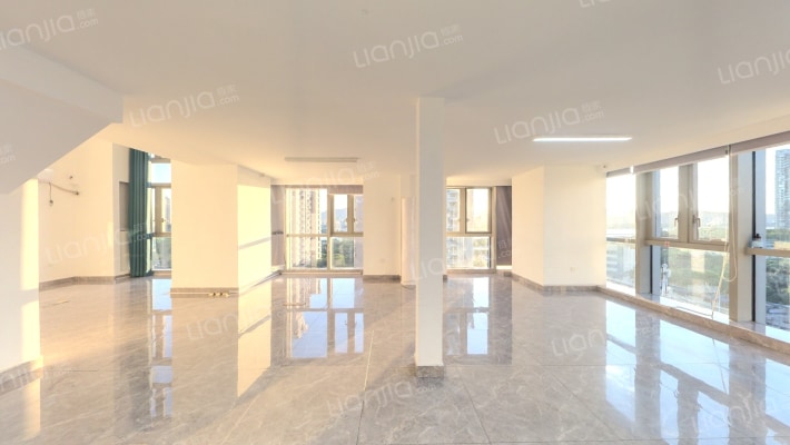 富力中心B区二手房实景图