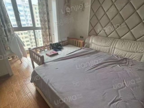 整租·世茂·世纪尚城 3室2厅 南