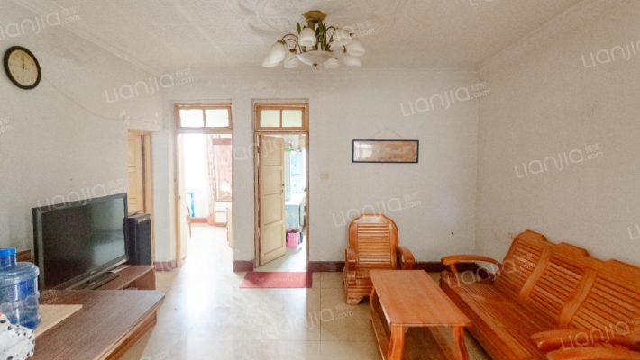 校园路二手房实景图