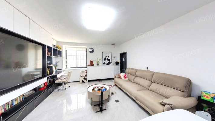 怡富花园东区二手房实景图