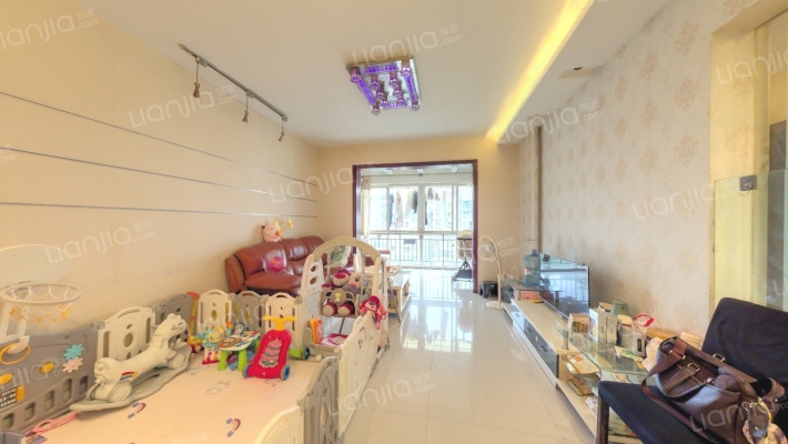 芙华新大陆二手房实景图