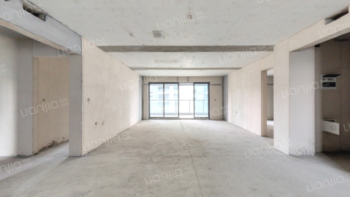 城发恒伟洋湖映2009二手房实景图