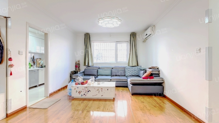 新贤家园二手房实景图