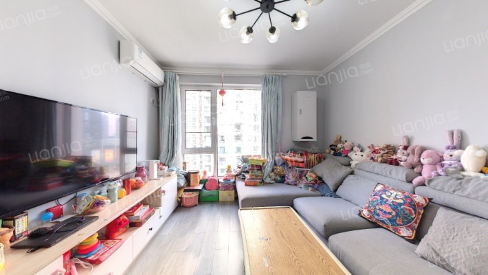 蓝色家园二手房实景图