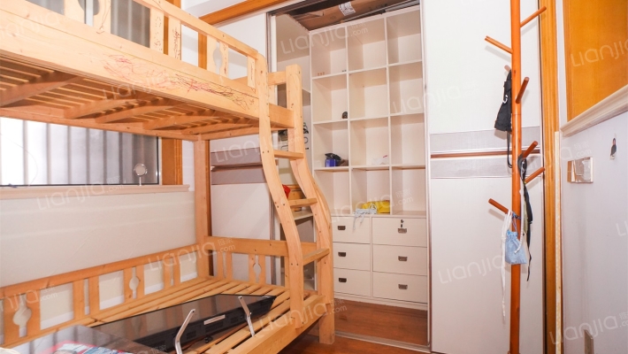 西南新村二手房实景图