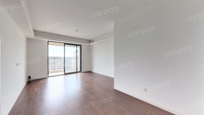 万科有山二手房实景图