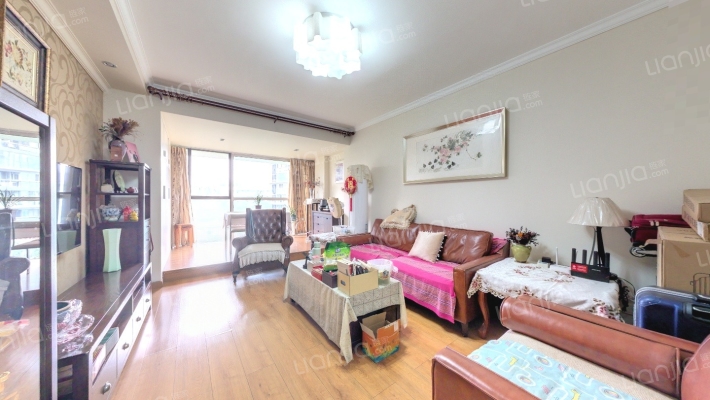 布鲁汀二手房实景图