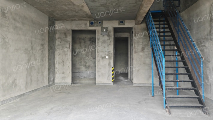 华润小径湾悦海二手房实景图