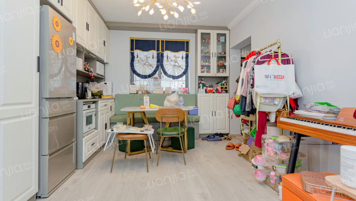 建银曙光小区二手房实景图