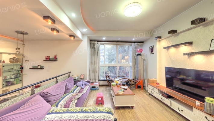 枫丹2期二手房实景图