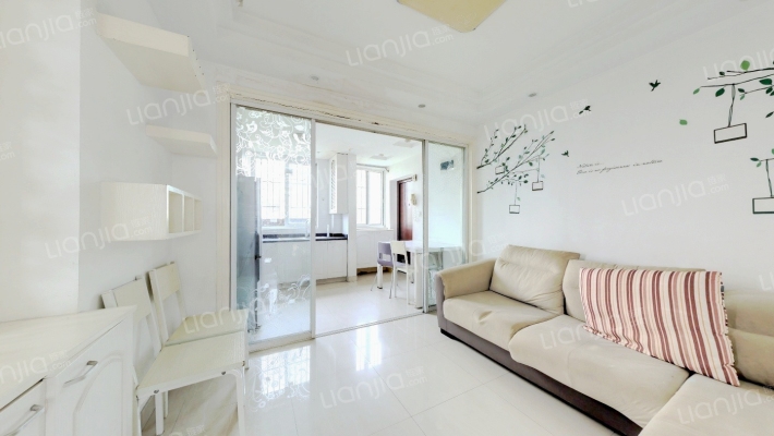 莘建路119号二手房实景图