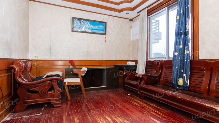 虹桥机场新村二手房实景图