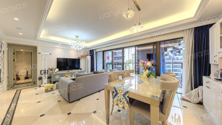 西派城A区二手房实景图