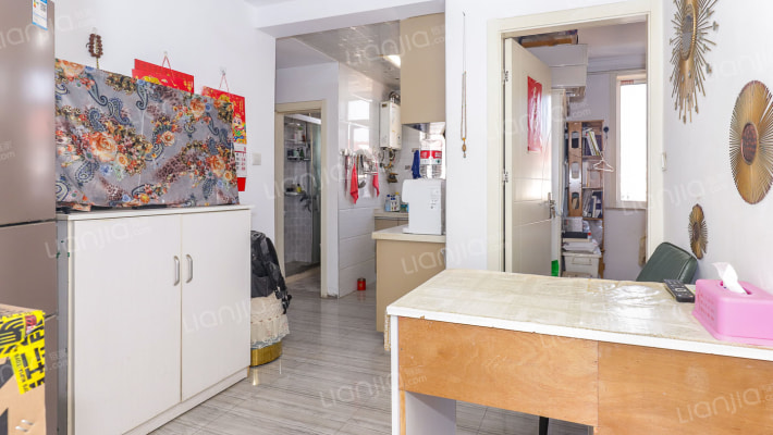 闻喜路1110弄二手房实景图