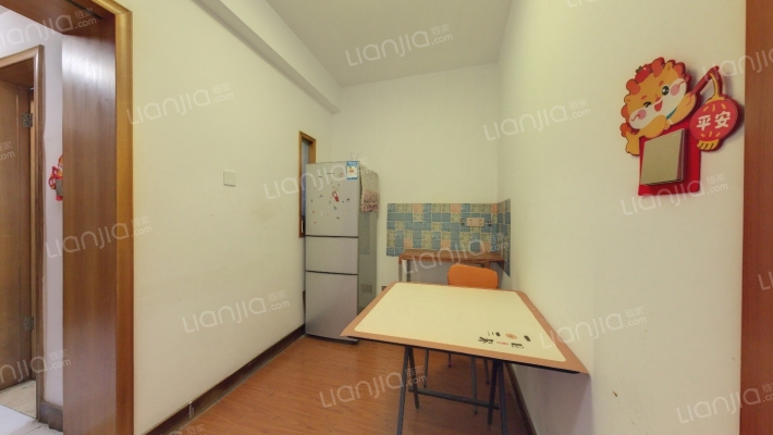 中誉现代城二手房实景图