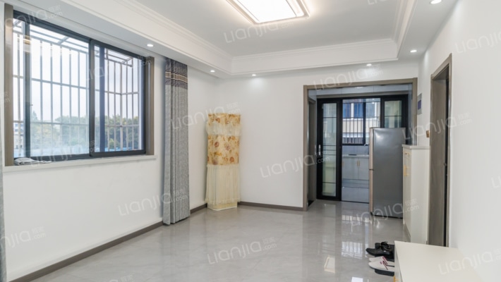 邮电宿舍小区二手房实景图