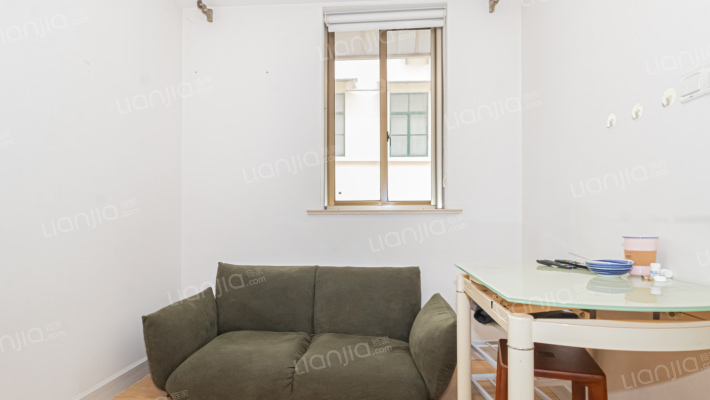 黄兴路2020弄二手房实景图