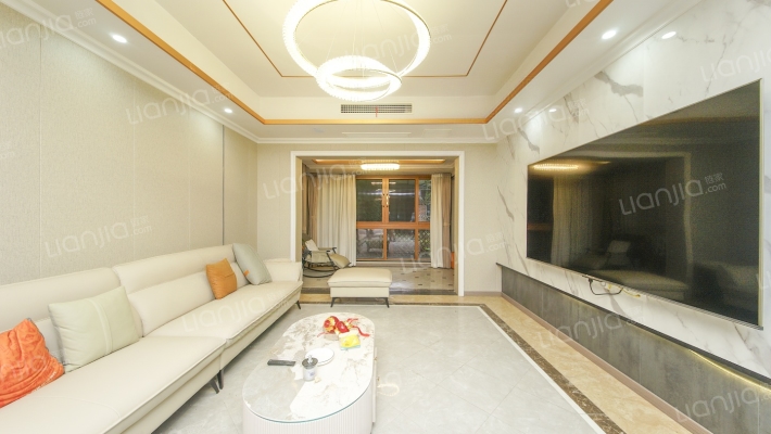 融创都铎庄园三期二手房实景图