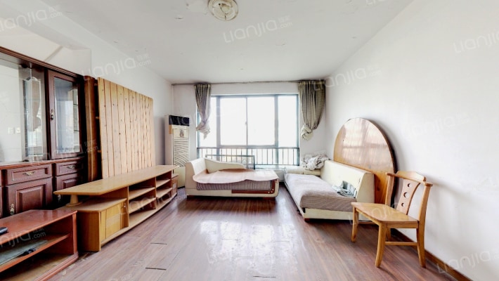 东新园新湖苑二手房实景图