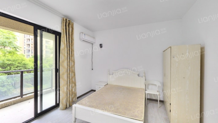 江南佳苑二手房实景图