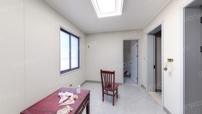 虹桥五村西区二手房实景图