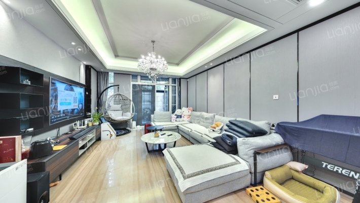 绿地海珀风华(别墅)二手房实景图