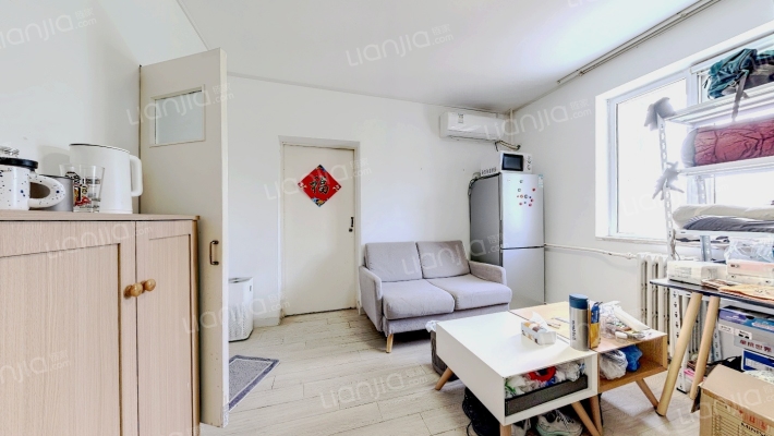 加气混凝土厂宿舍二手房实景图