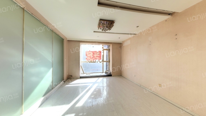 汇宝国际二手房实景图