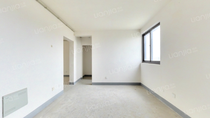 佘北家园明泰苑二手房实景图