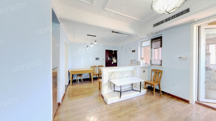 巢上城御墅二手房实景图