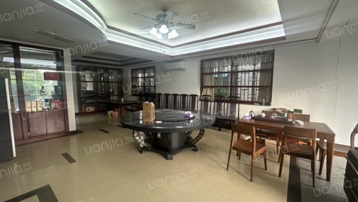 金山花园观湖苑二手房实景图