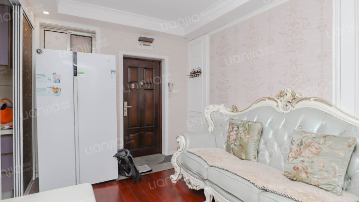 三泉路424弄二手房实景图